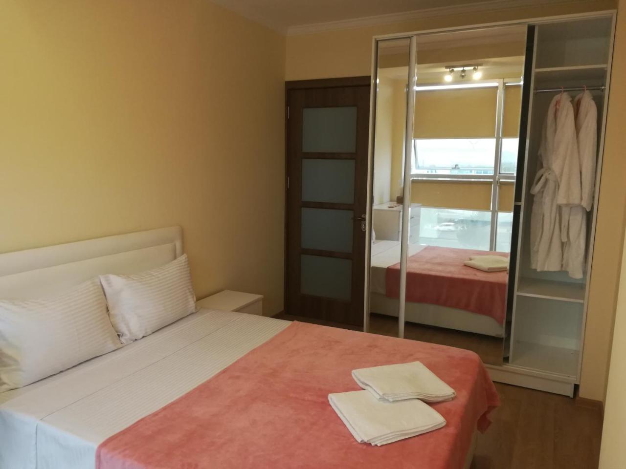 Appartement Alexander III à Tbilissi Extérieur photo